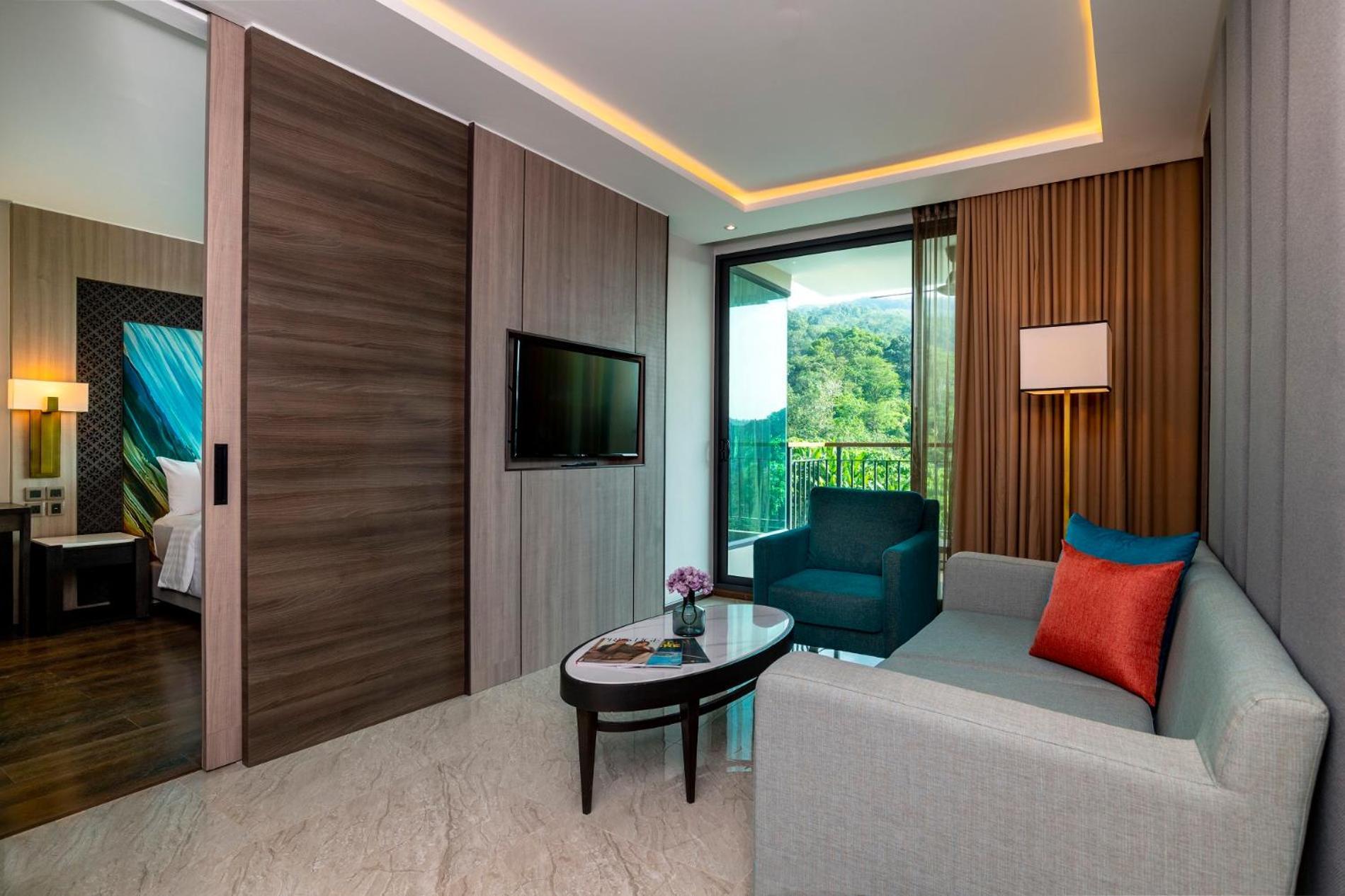 Skyview Resort Phuket Patong Beach المظهر الخارجي الصورة Deluxe Suite